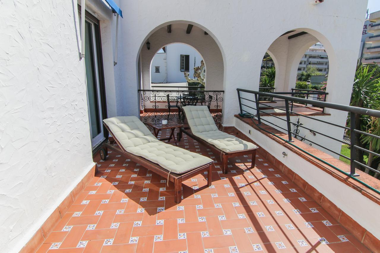 סיטגס Hotel Capri חדר תמונה